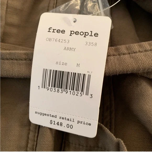 FREE PEOPLE in our nature cargo jacket - Picture 2 of 4